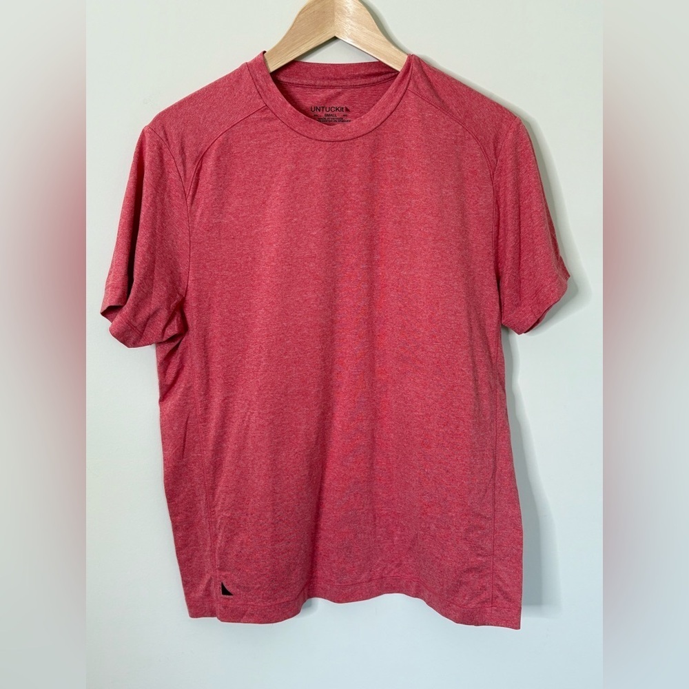 Untuckit Set of 2 Short Sleeve Tshirts Clarendon & Kanzler Blue and Red Size S - Picture 2 of 13